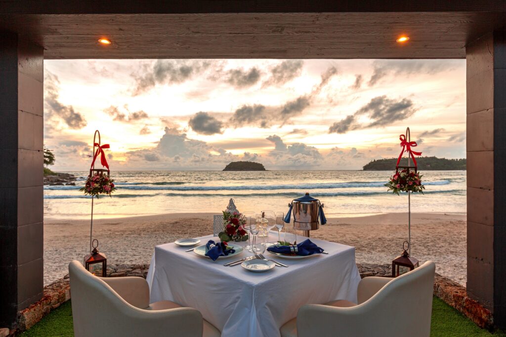 Beachside Dining and Events